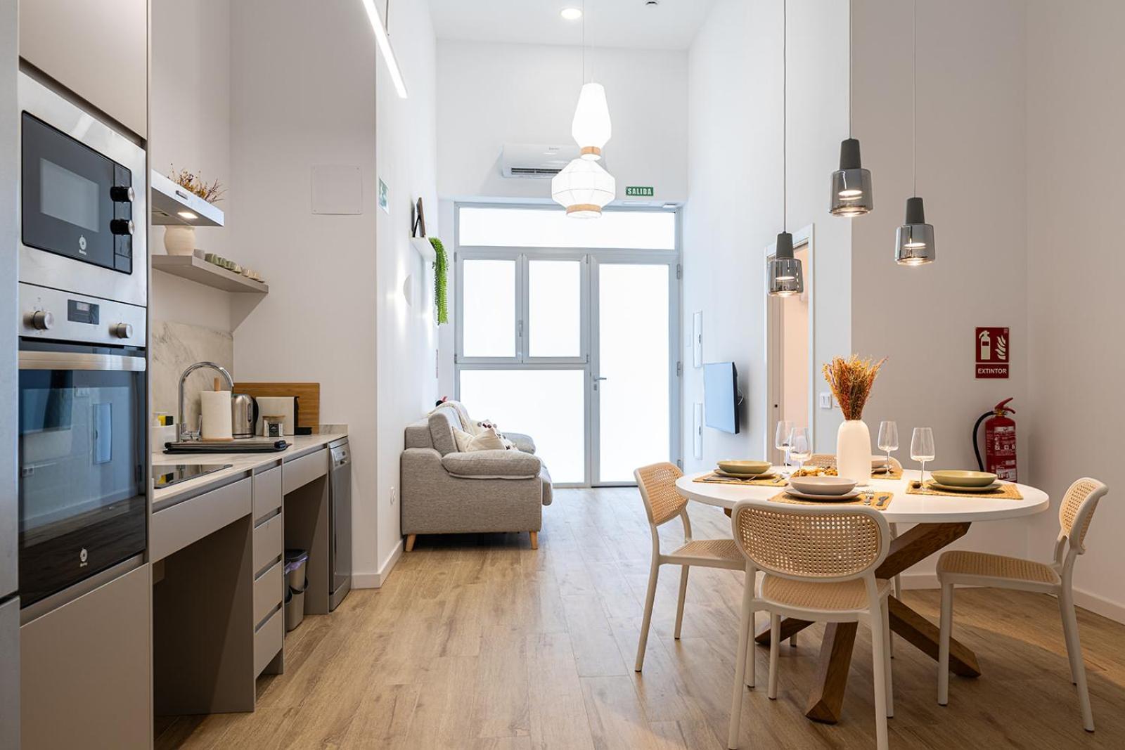 Apartament Main Lofts Walencja Zewnętrze zdjęcie