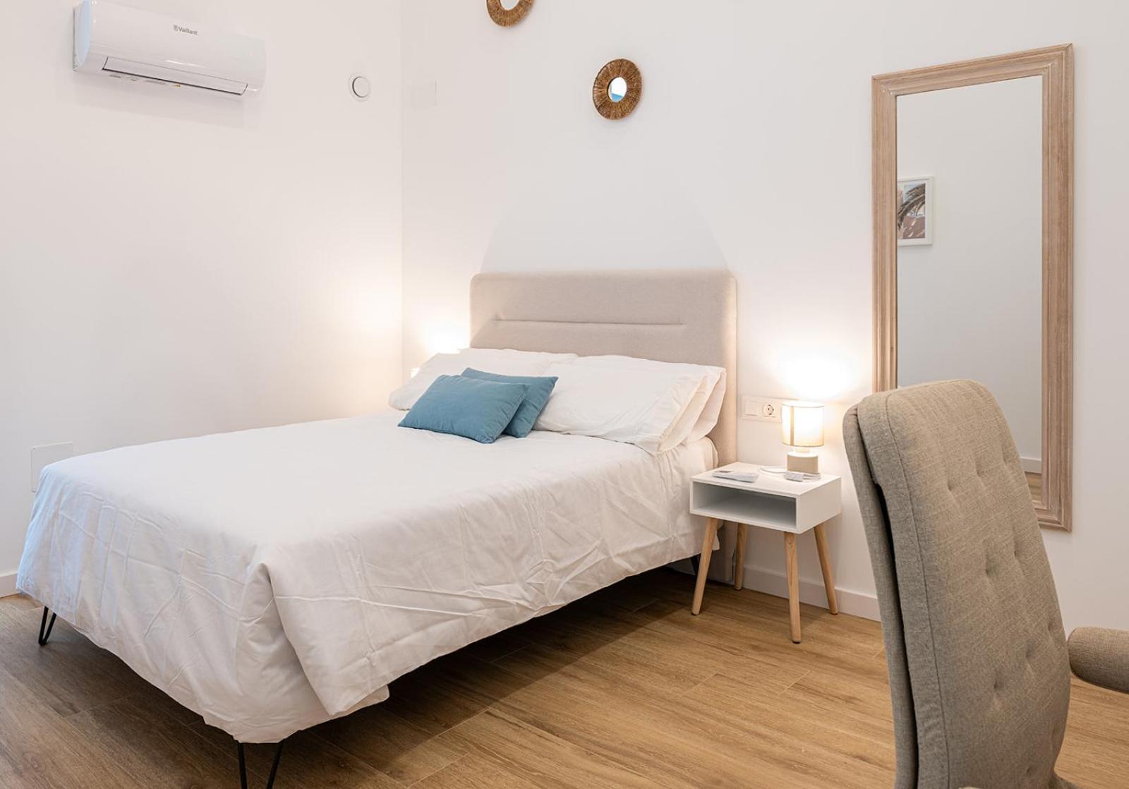 Apartament Main Lofts Walencja Zewnętrze zdjęcie