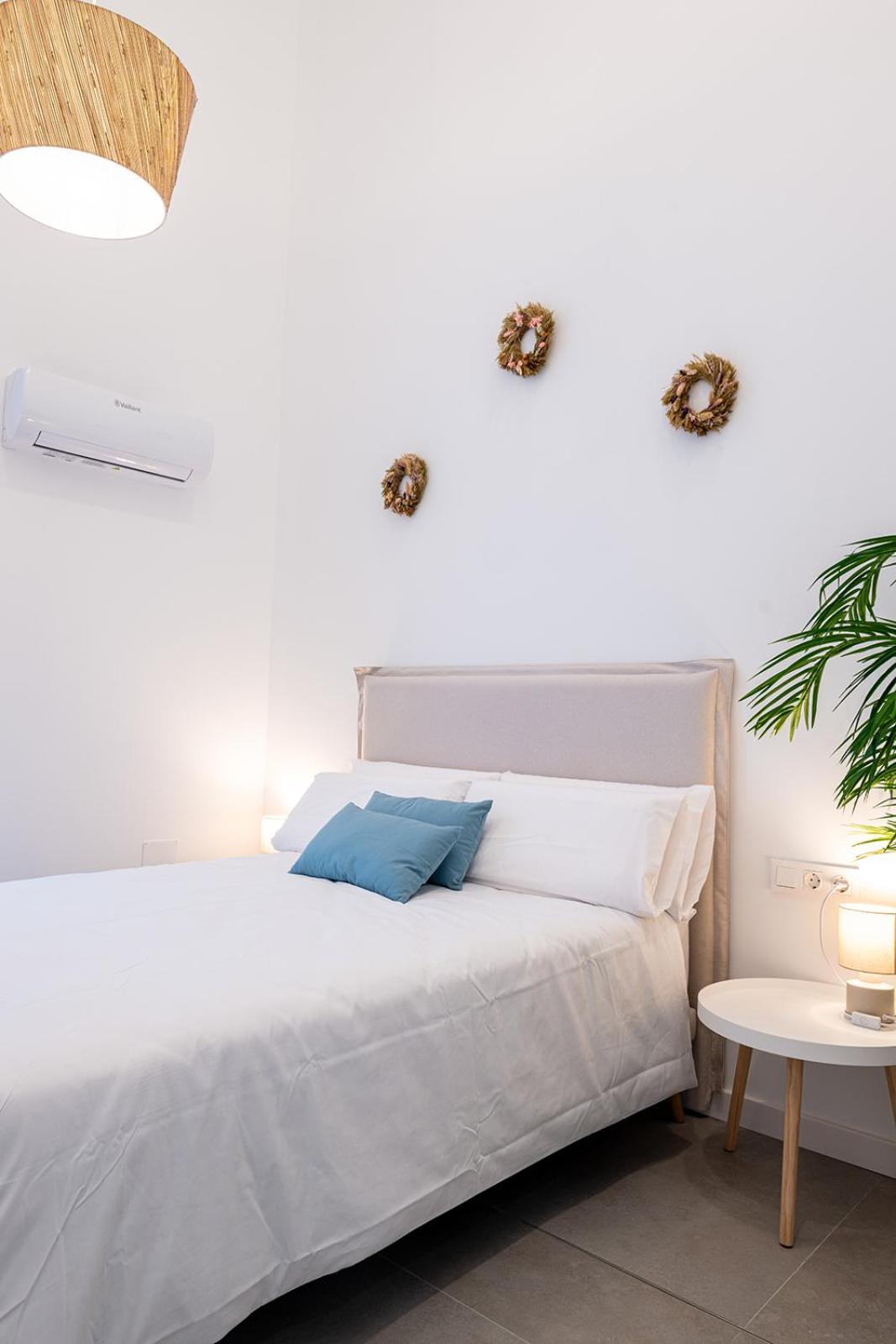Apartament Main Lofts Walencja Zewnętrze zdjęcie