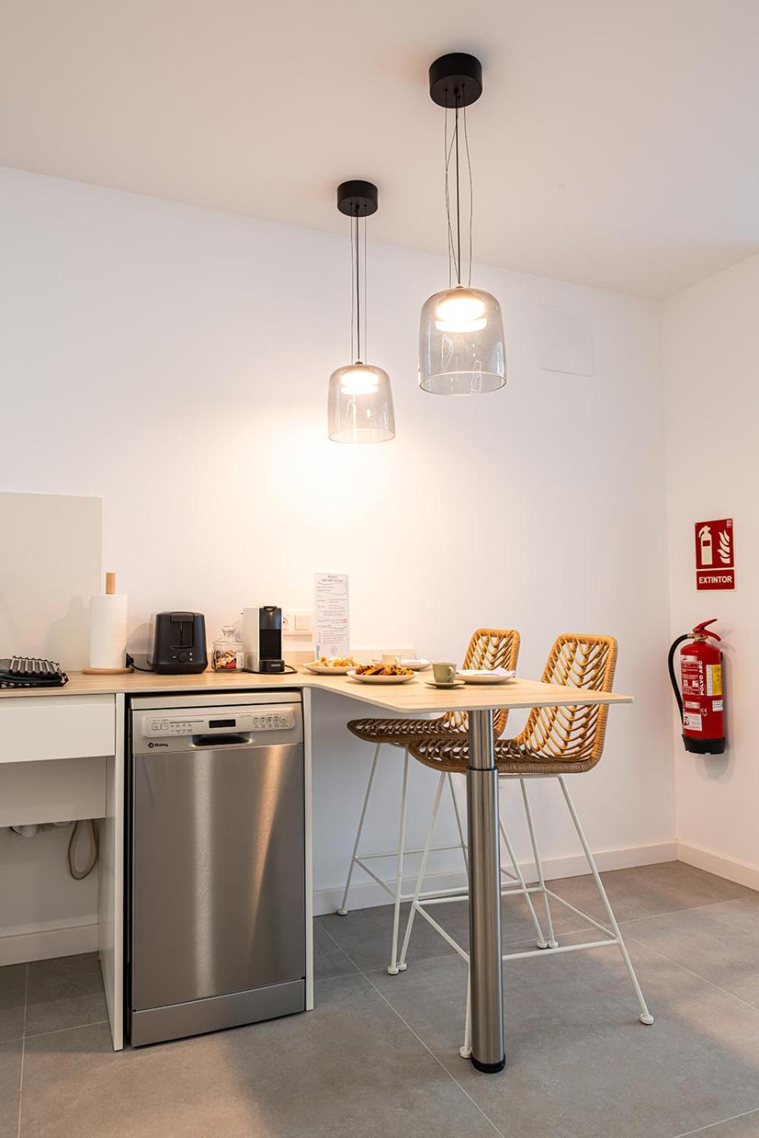 Apartament Main Lofts Walencja Zewnętrze zdjęcie